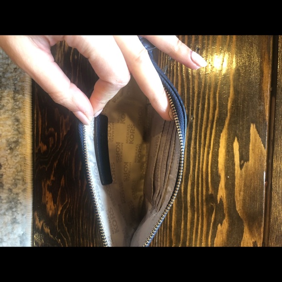 Michael Kors Navy Wristlet - Picture 4 of 4
